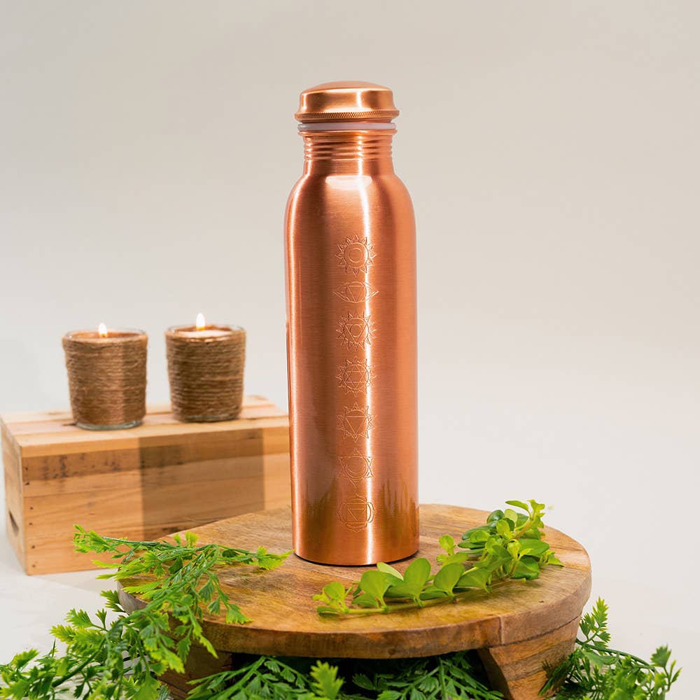 Garrafa de água de cobre puro Ayurveda specialist bv, 7 chakras, acabamento mate, ± 1 litro