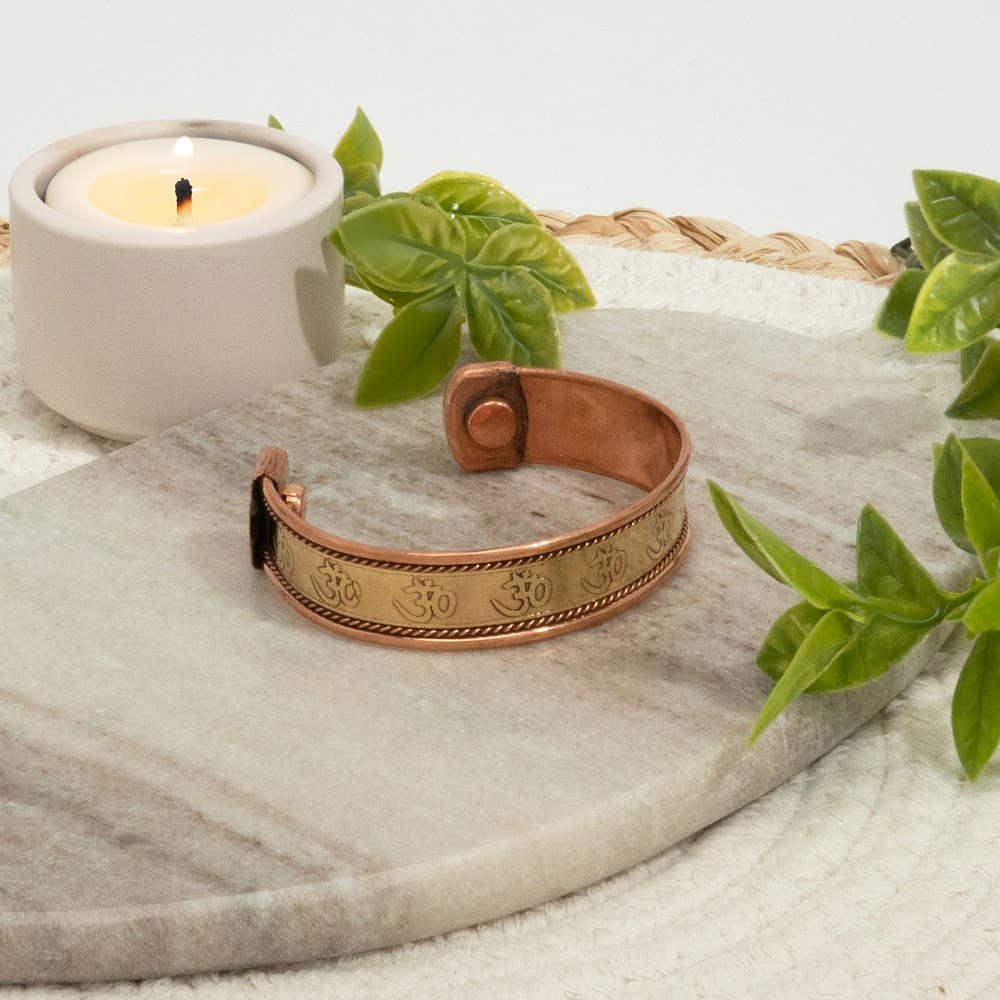 Pulseira de saúde com fecho de cobre Ohm e 2 ímanes, especialista em Ayurveda.